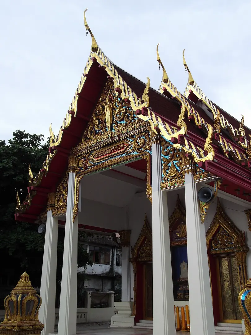 วัดลครทำ