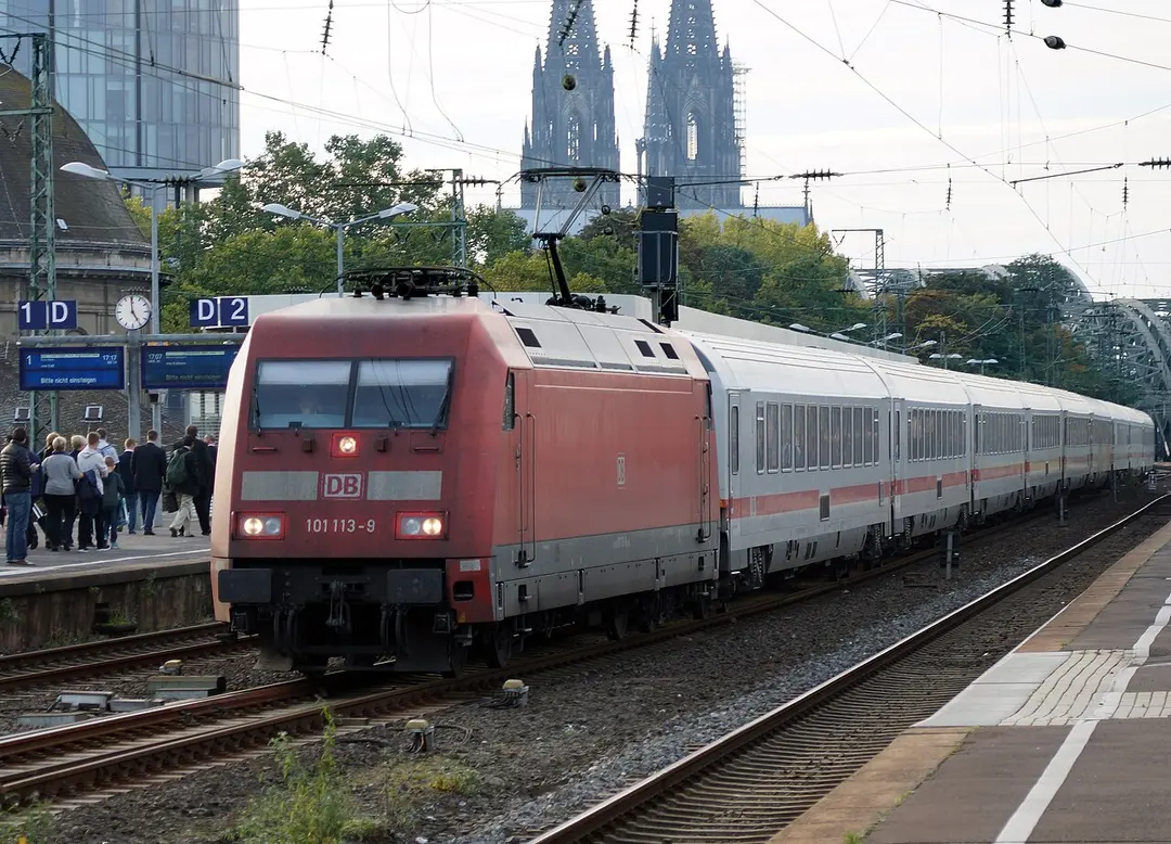 Köln Messe/Deutz (tief)