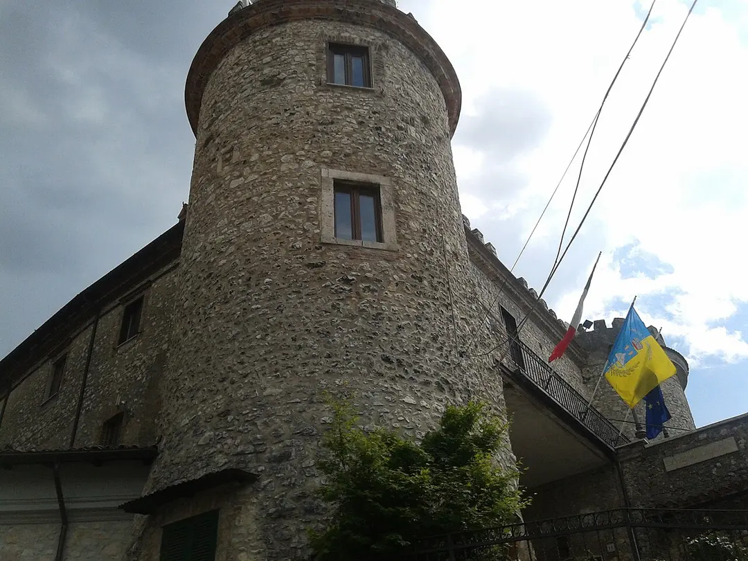 Castello di Oricola