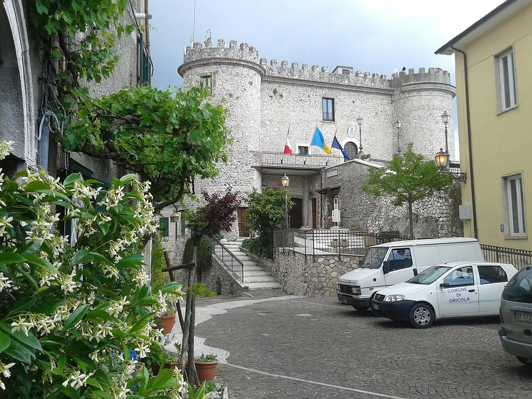 Castello di Oricola