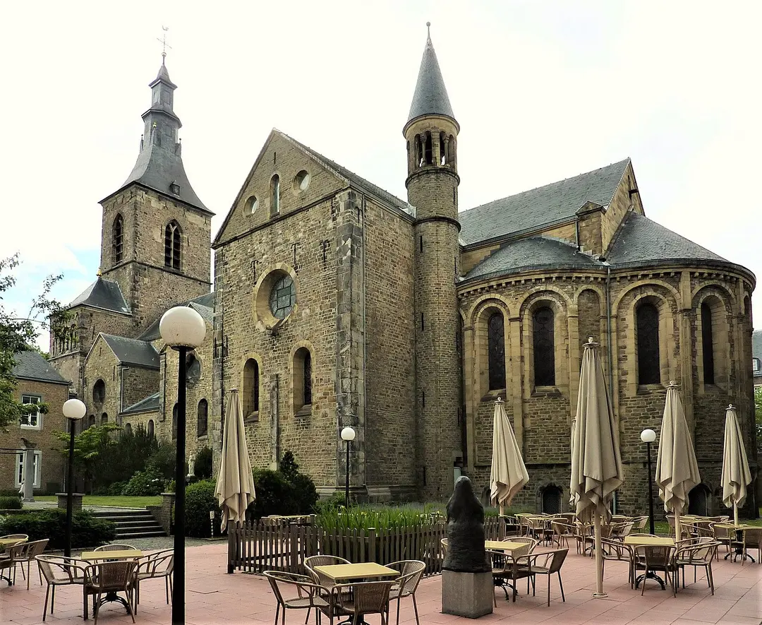 Abteikirche Rolduc