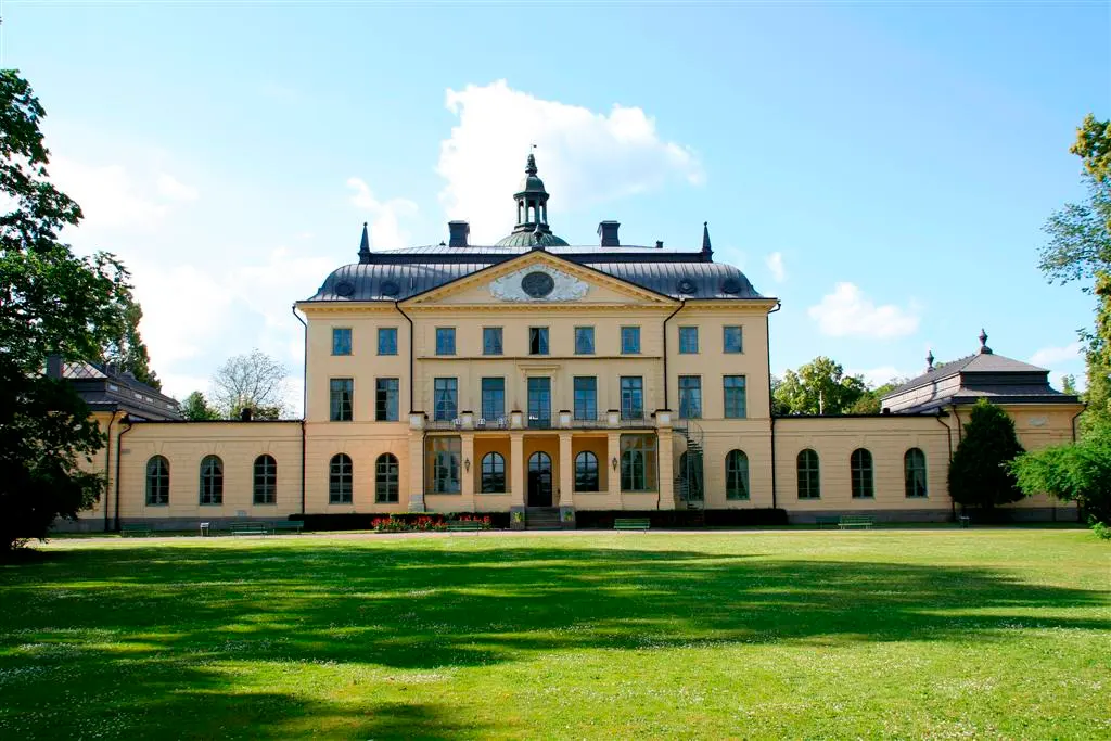 Bjärka-Säby nya slott
