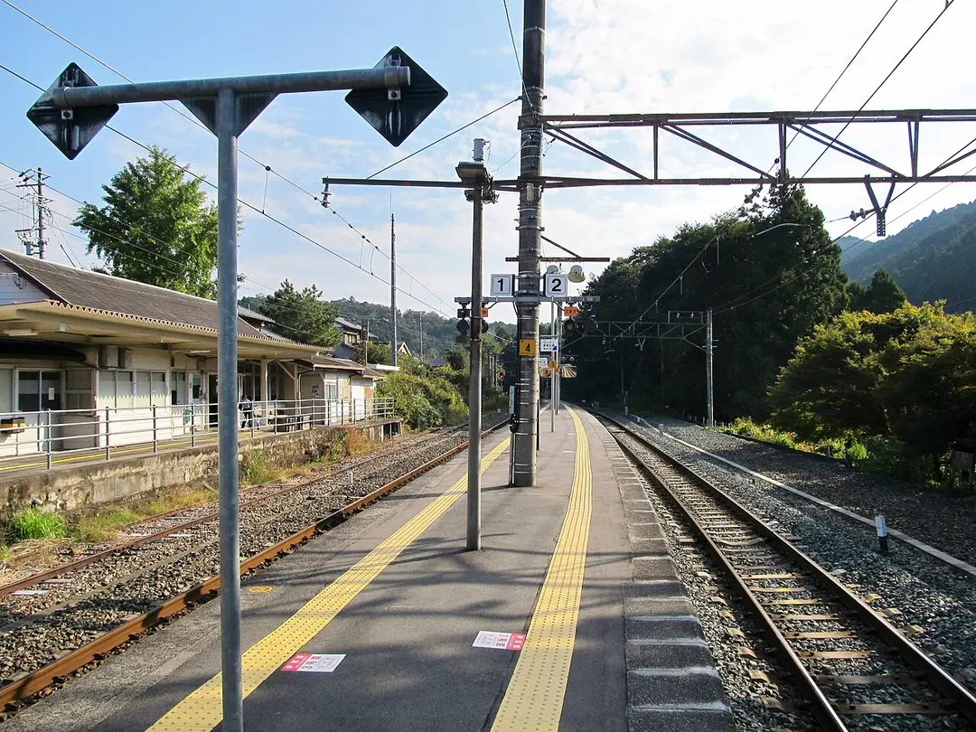 Bahnhof Hon-Nagashino