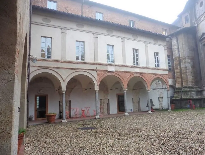Broletto