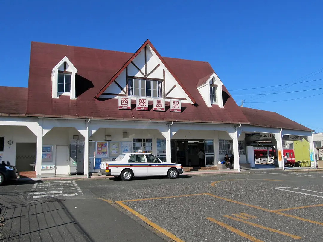 Bahnhof Nishi-Kajima