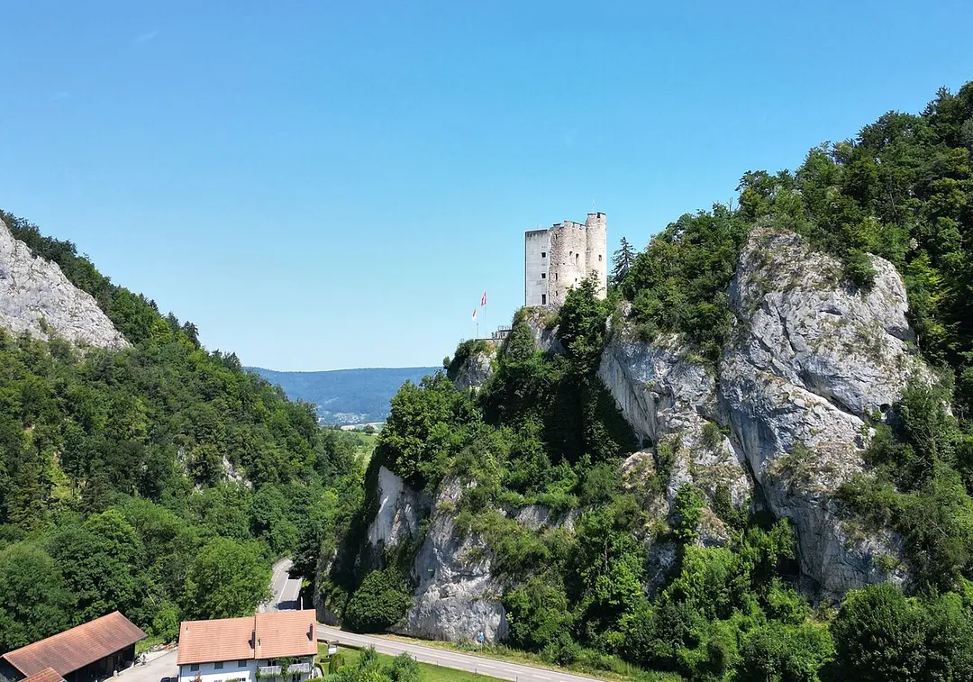 Neu-Thierstein Castle