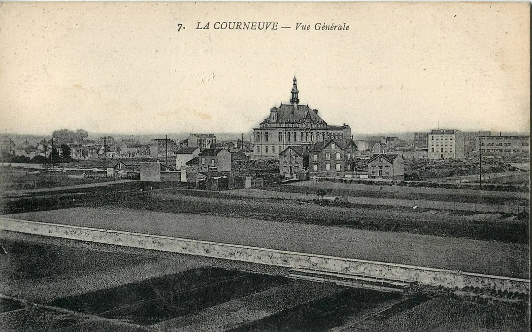 Hôtel de ville de La Courneuve