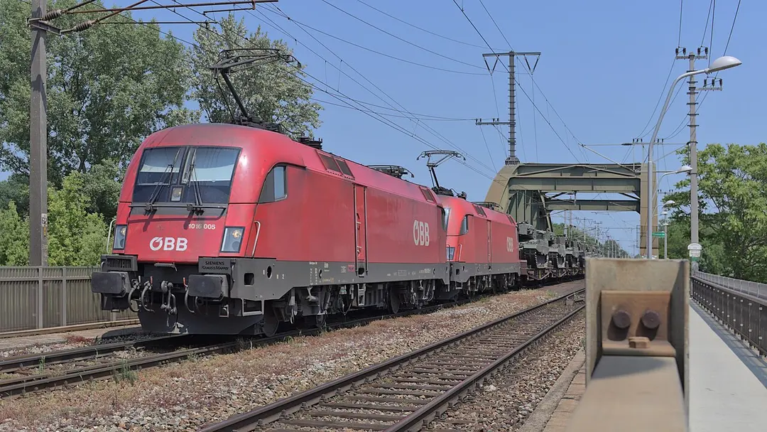 Ostbahnbrücke