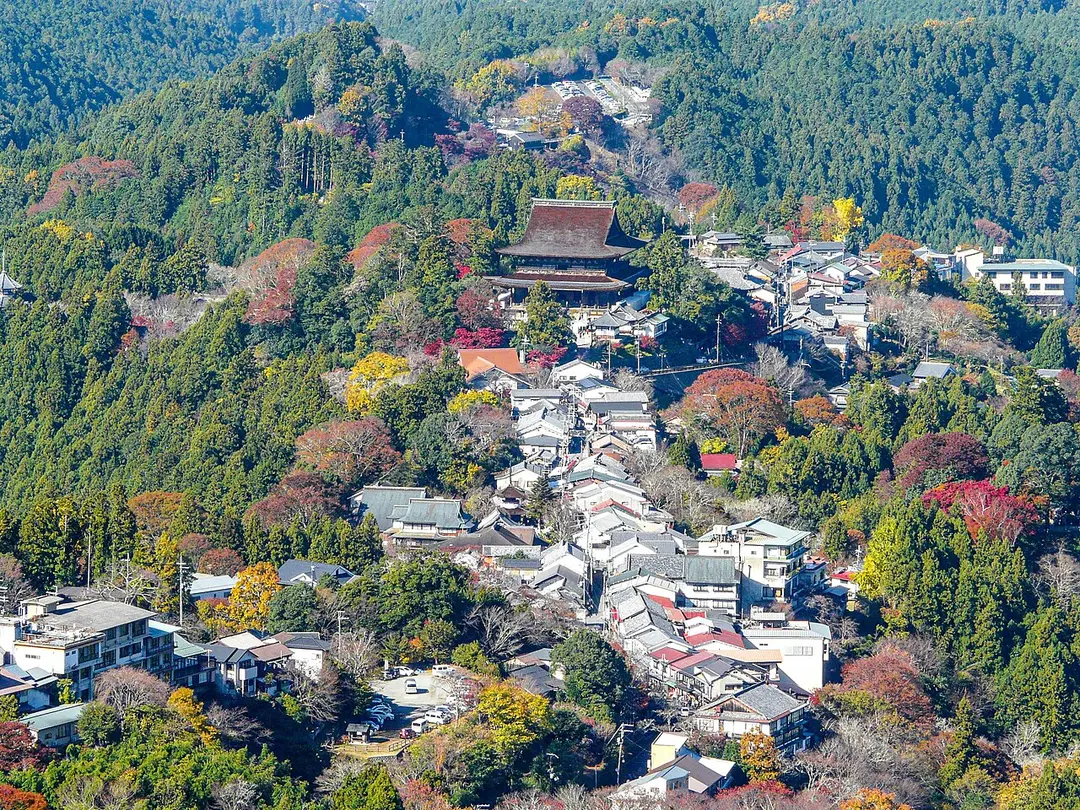 黒門 (Kuromon)