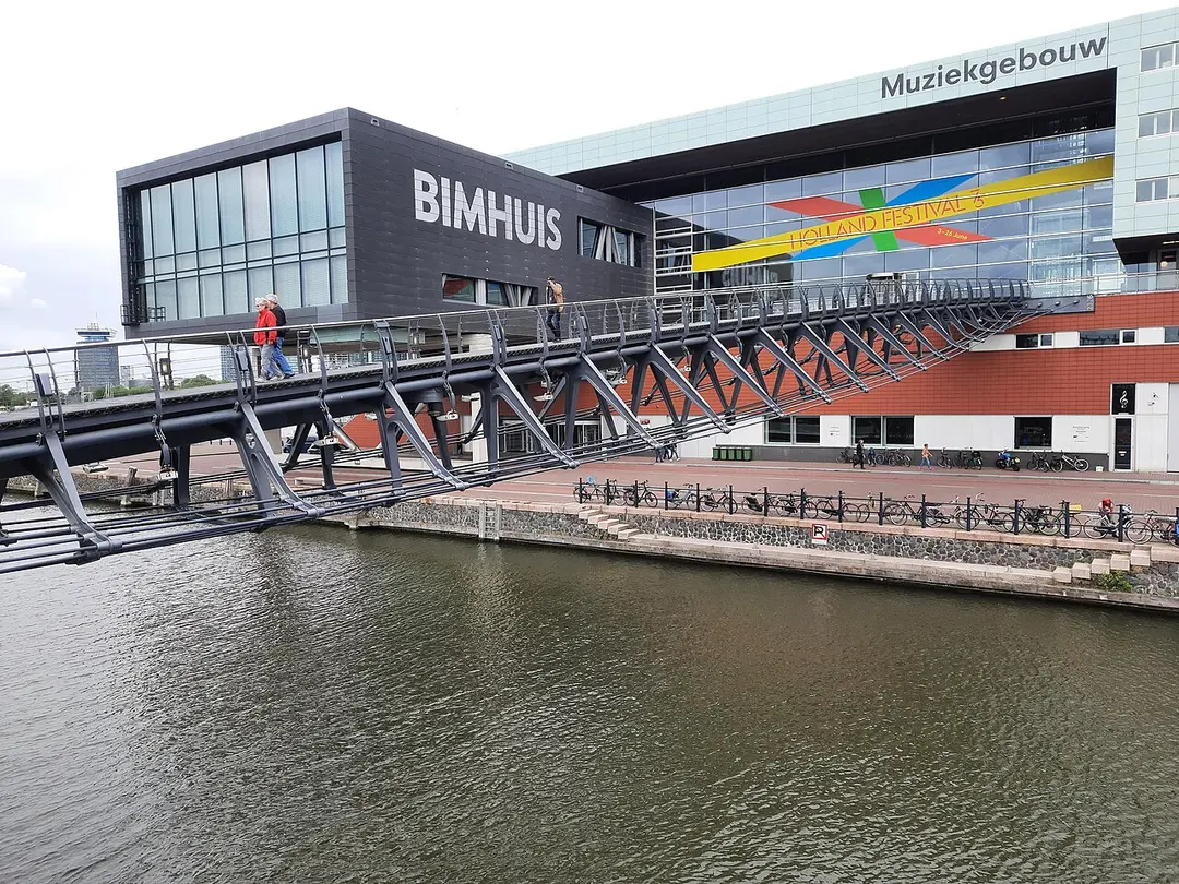 Muziekgebouw