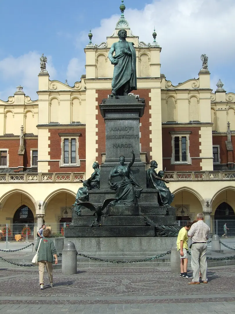 Adam-Mickiewicz-Denkmal