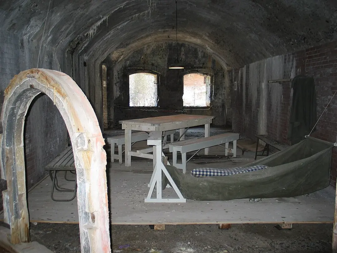 Fort Pampus