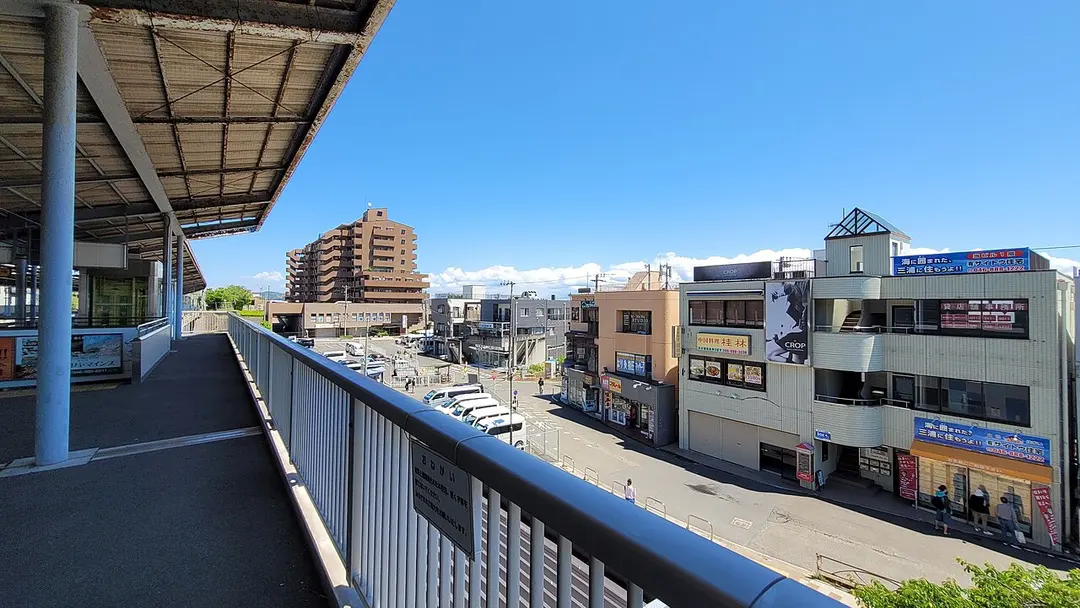 Miurakaigan Station