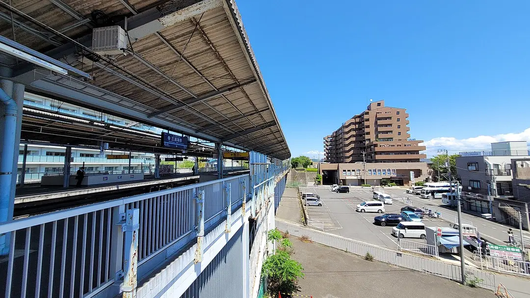 Miurakaigan Station