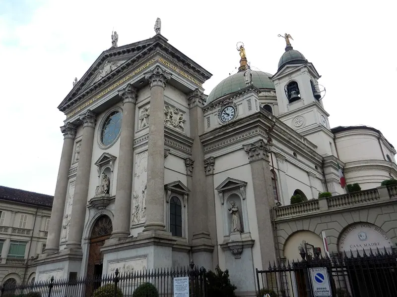 Basilika Unserer Lieben Frau Hilfe der Christen