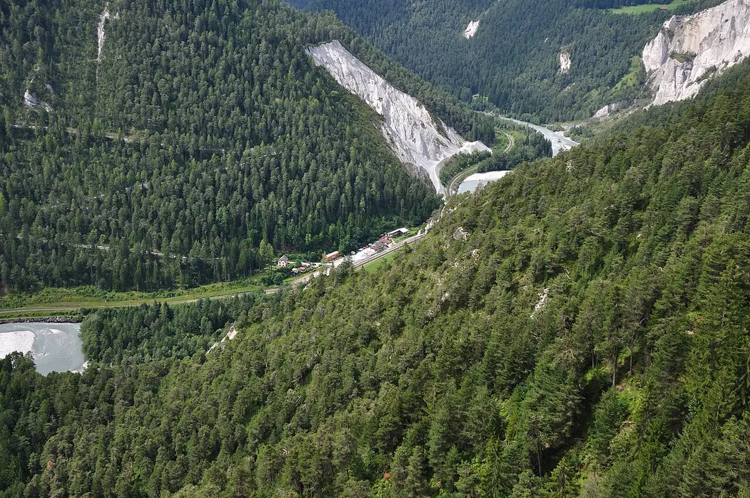 Bahnhof Versam-Safien