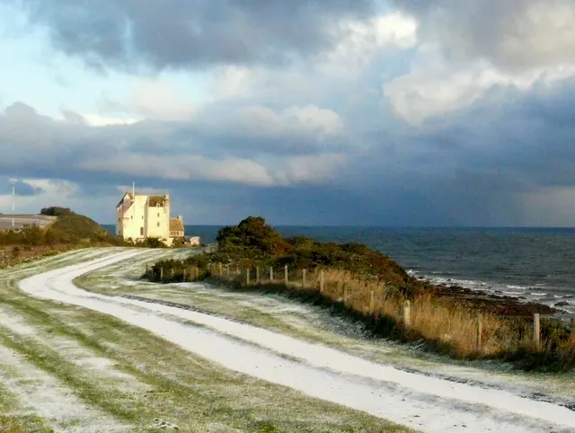 Ballone Castle