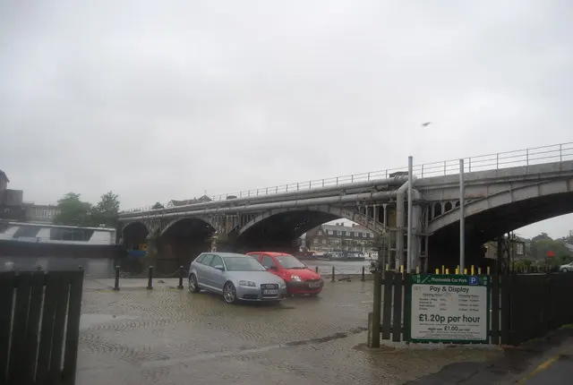 Kingston Railway Bridge