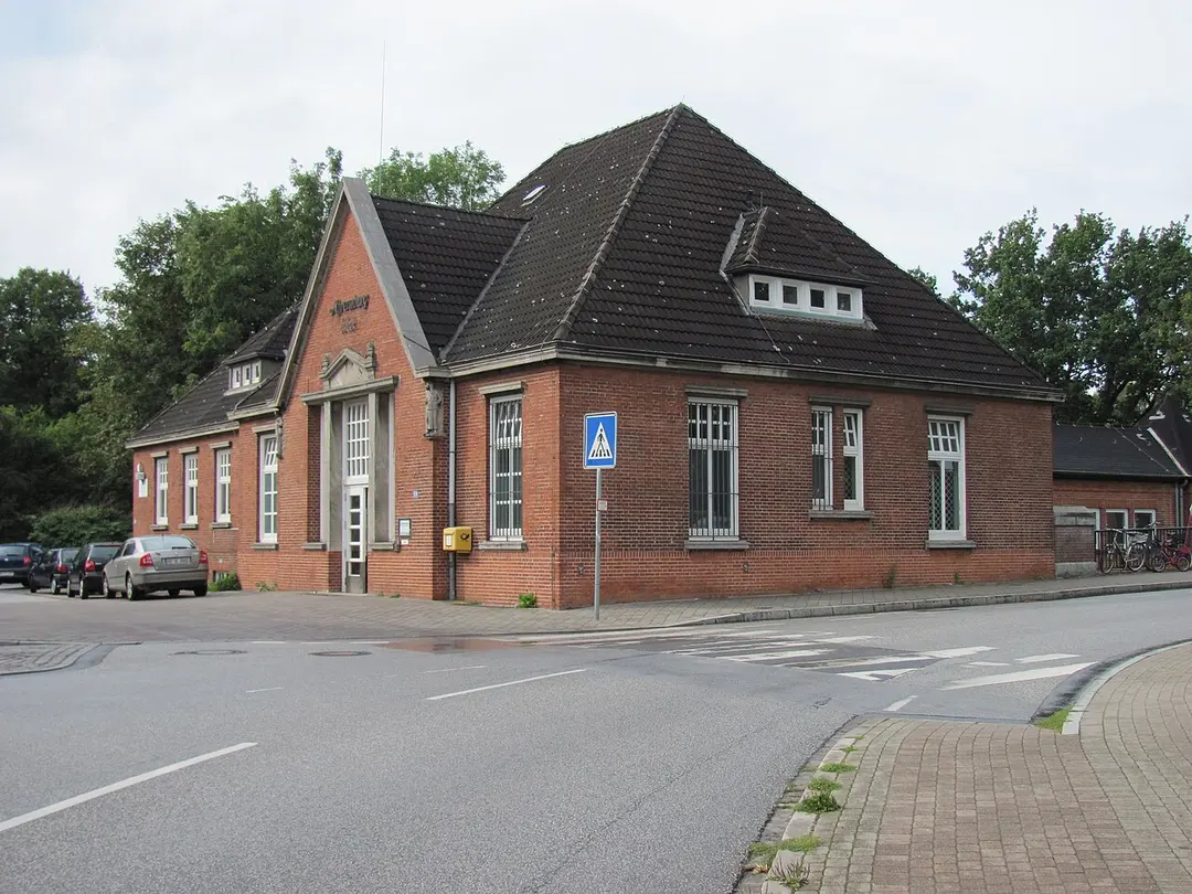 Ahrensburg West