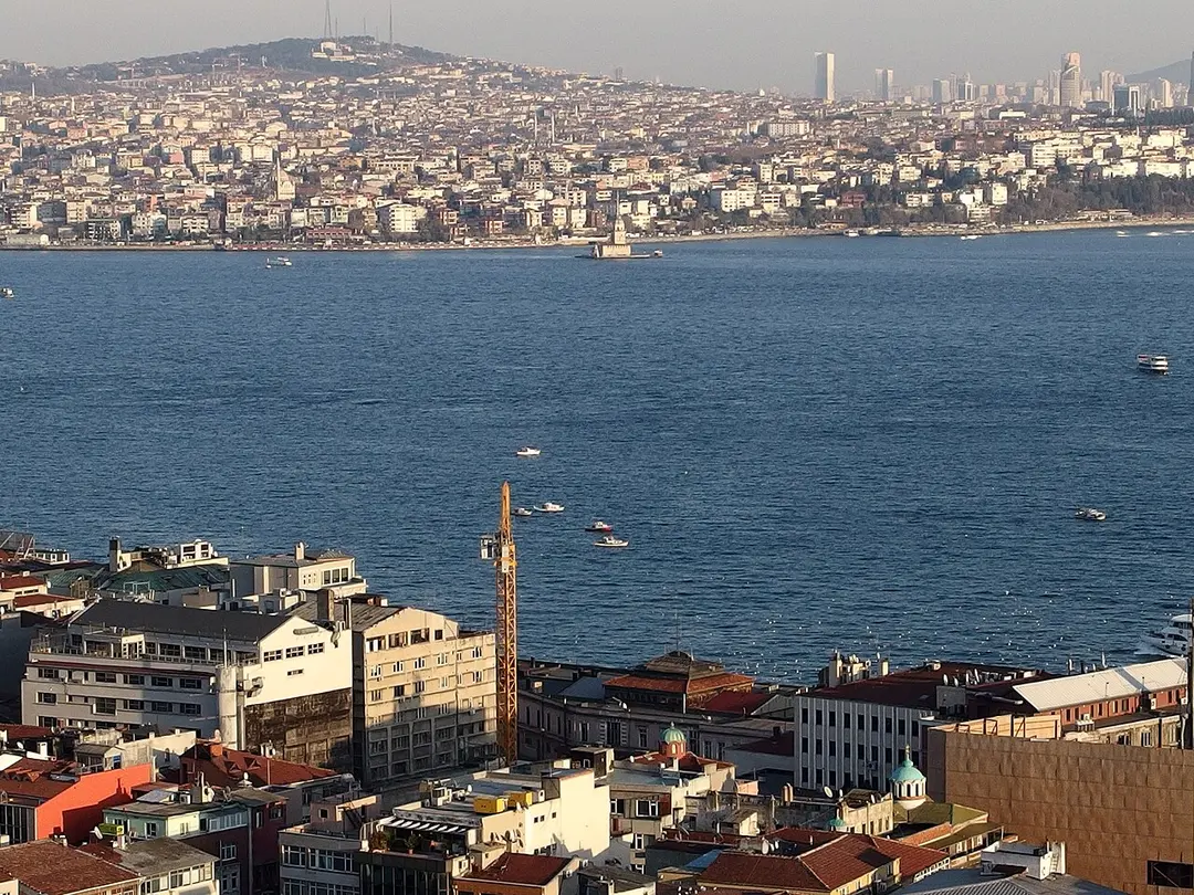 Çamlıca Tepesi