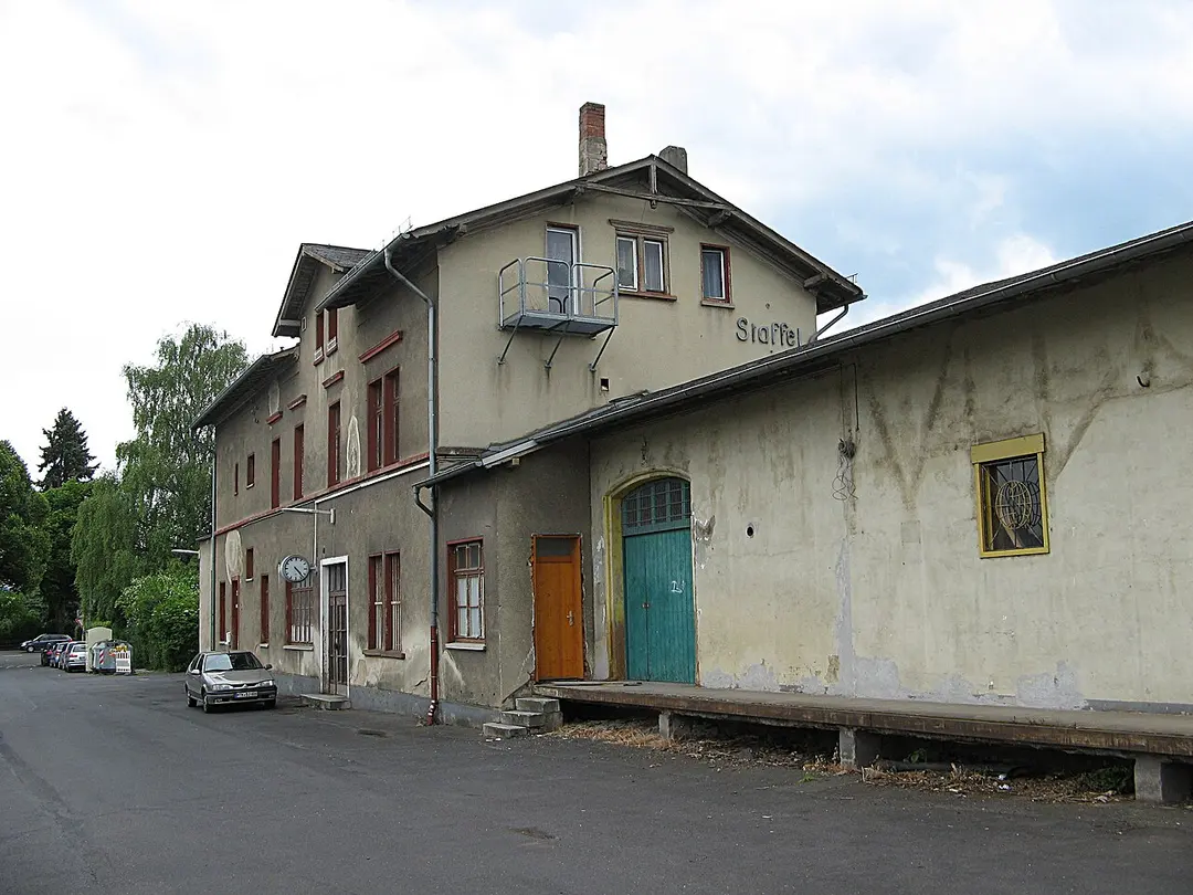 Bahnhof Staffel