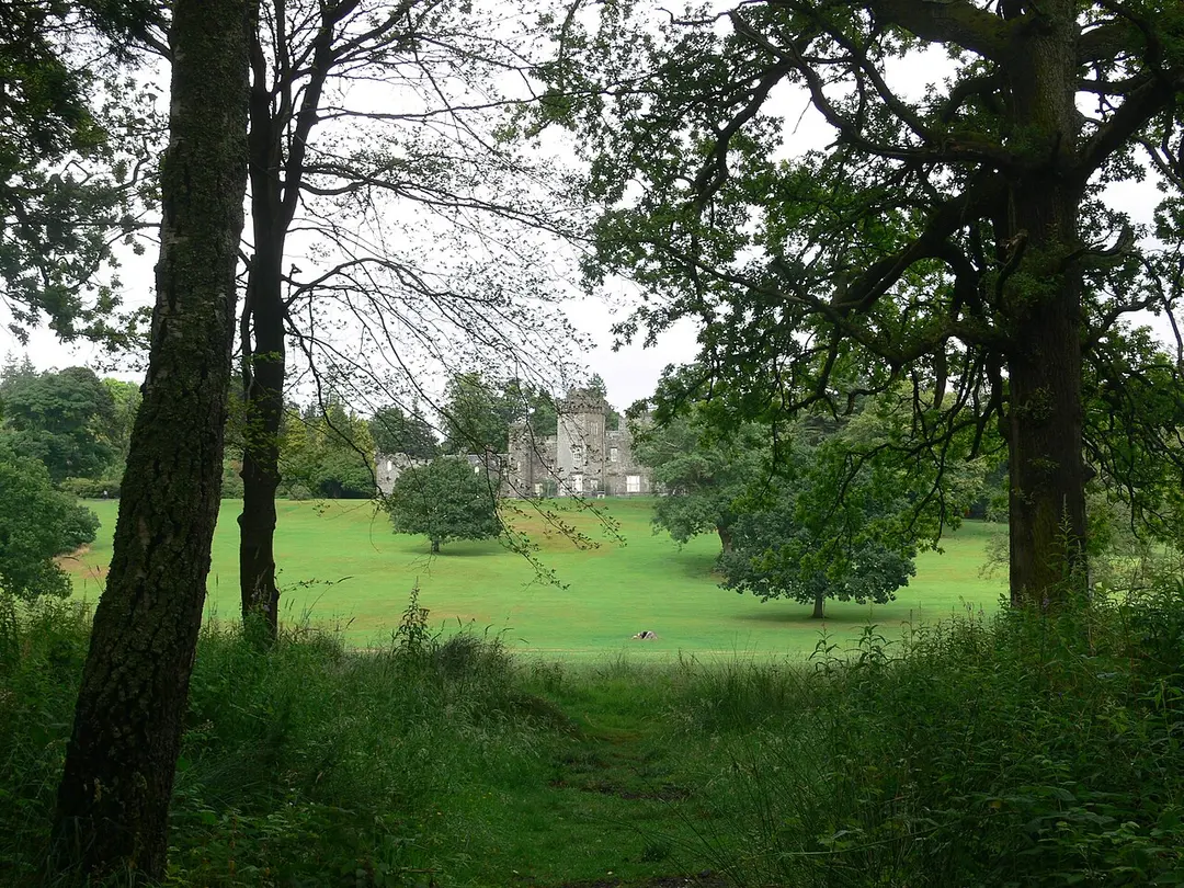 Balloch Castle