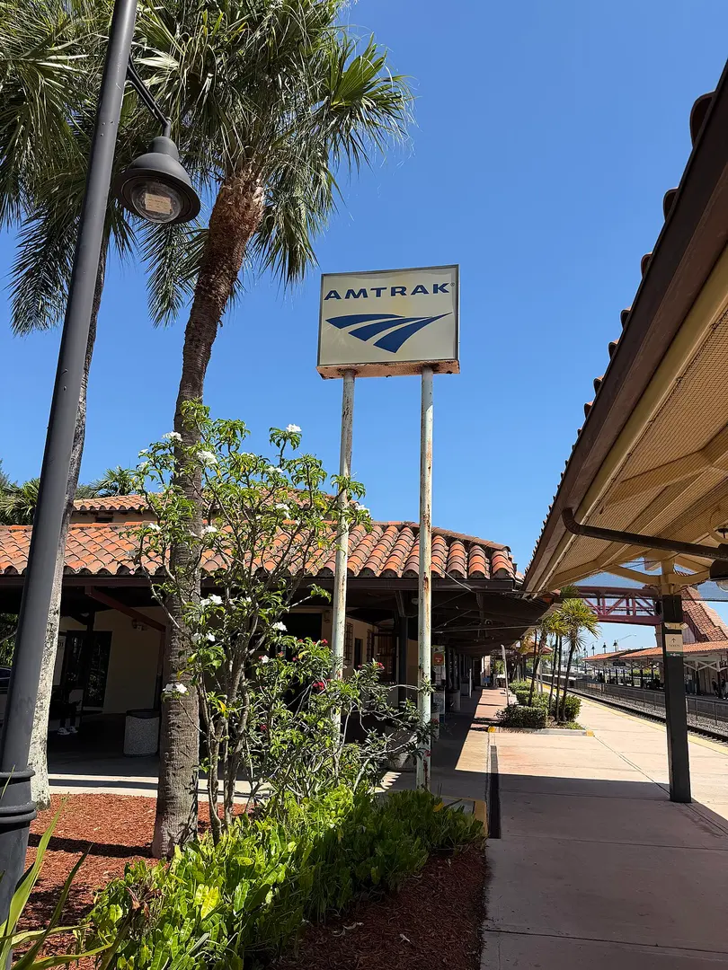 Bahnhof Hollywood