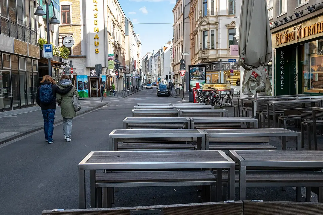 Ehrenstraße