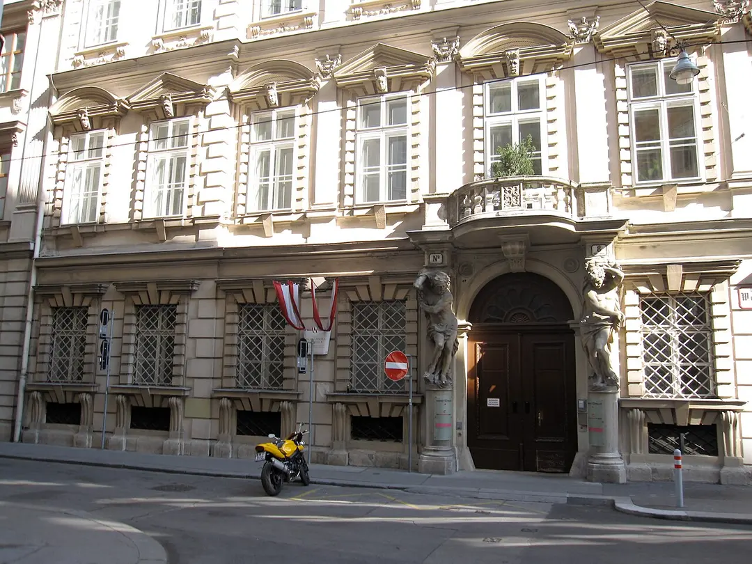 Palais Caprara-Geymüller