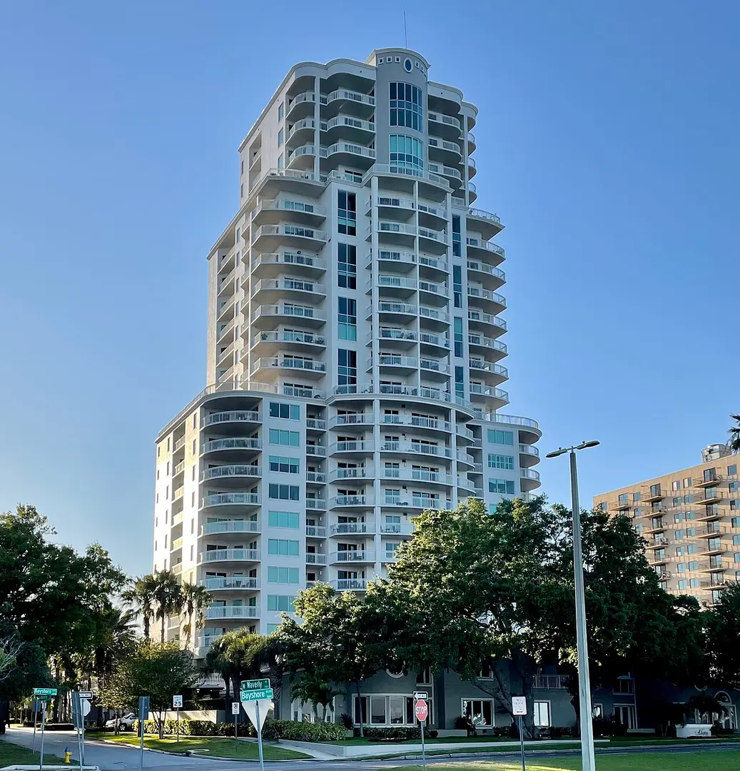 Bayshore Boulevard