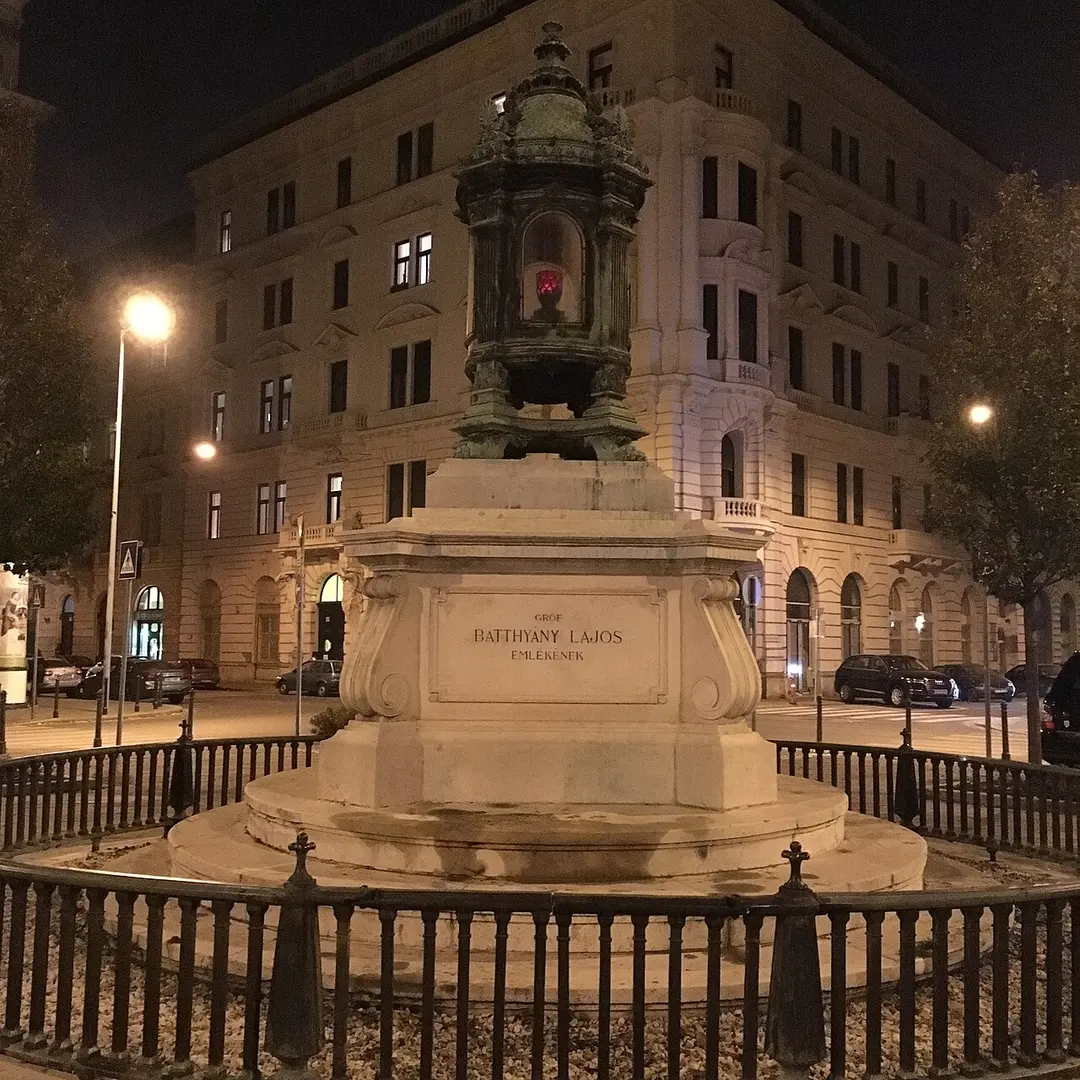 Batthyány's sanctuary lamp