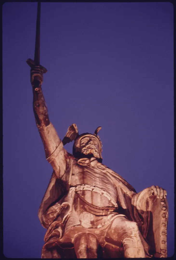 Hermann Heights Monument