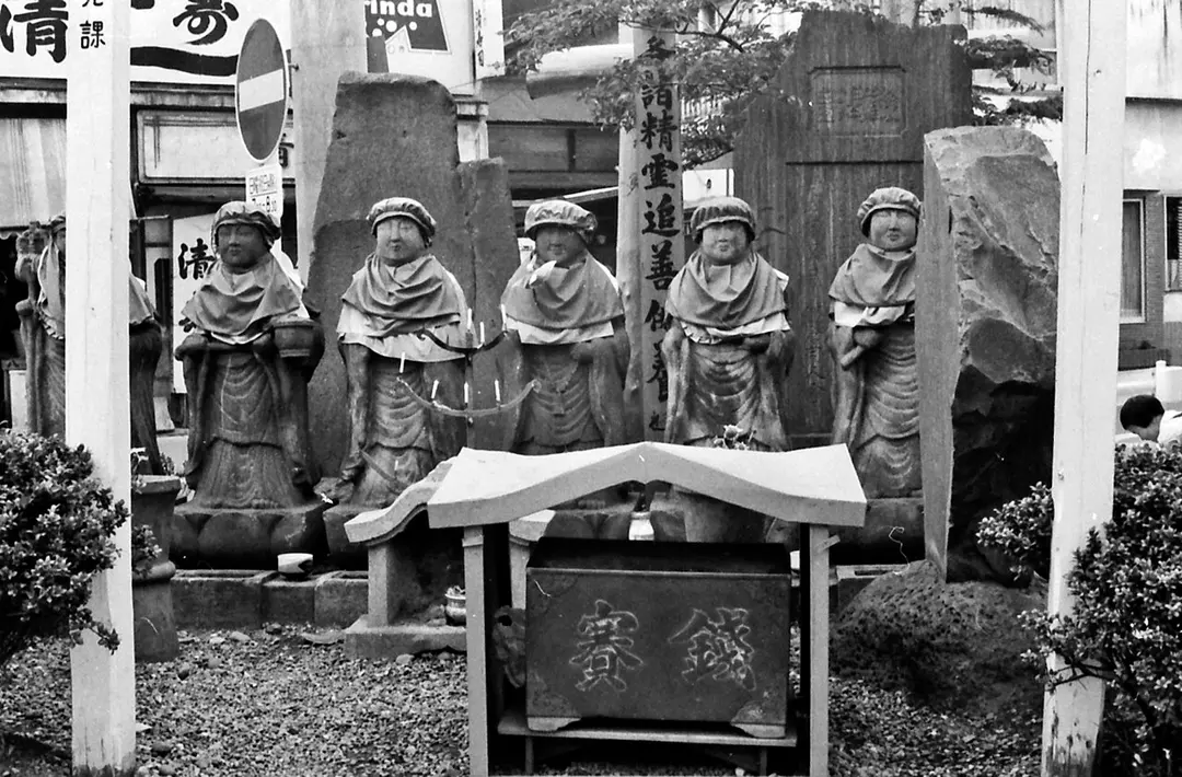 高徳院