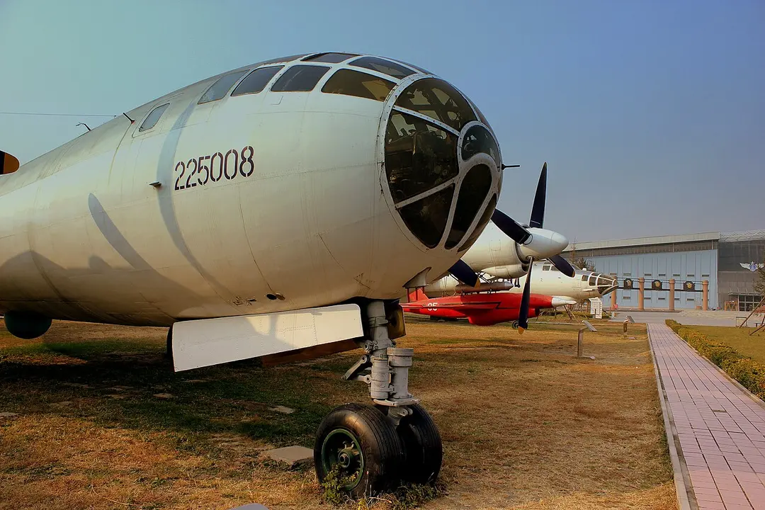 Ту-4