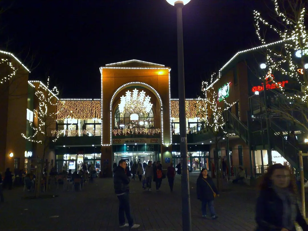 Einkaufs-Center Neuperlach – pep