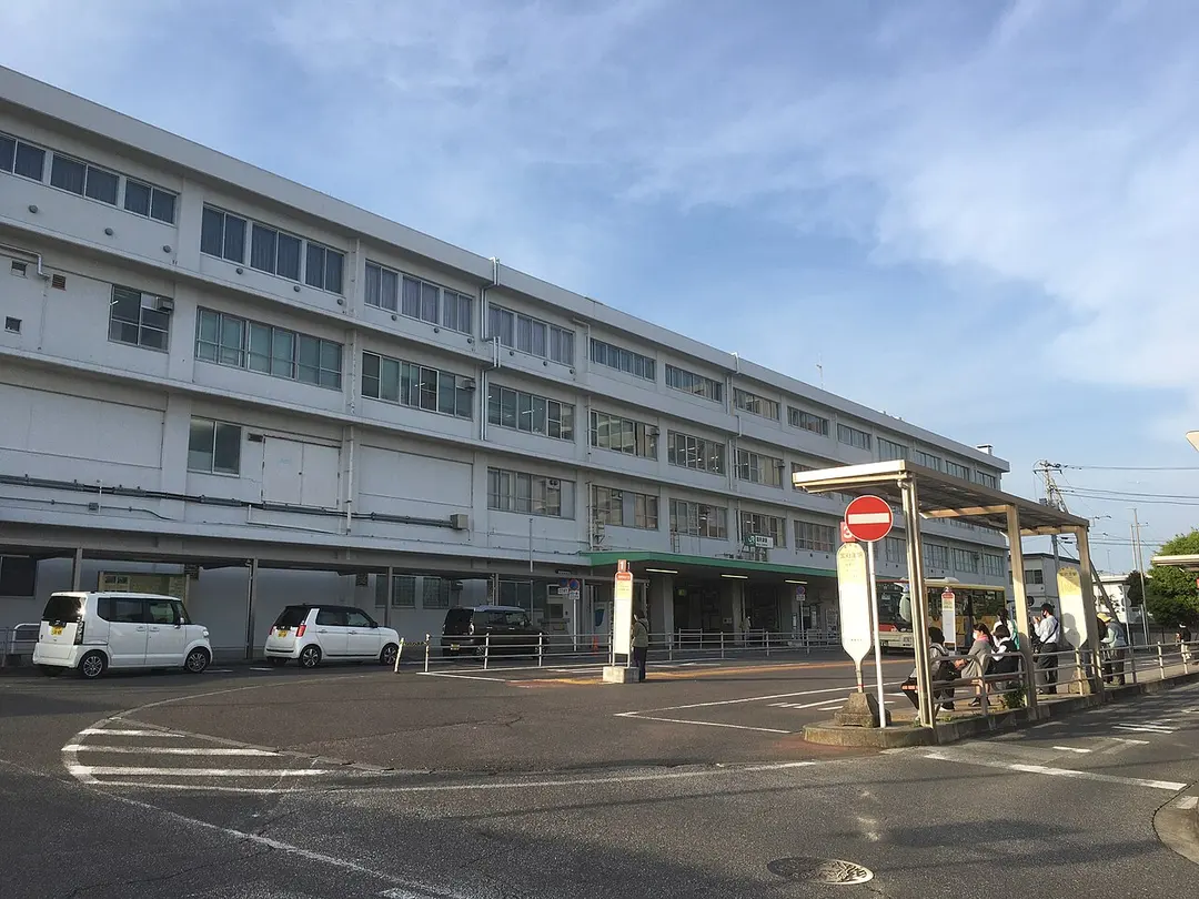 Bahnhof Kōzu