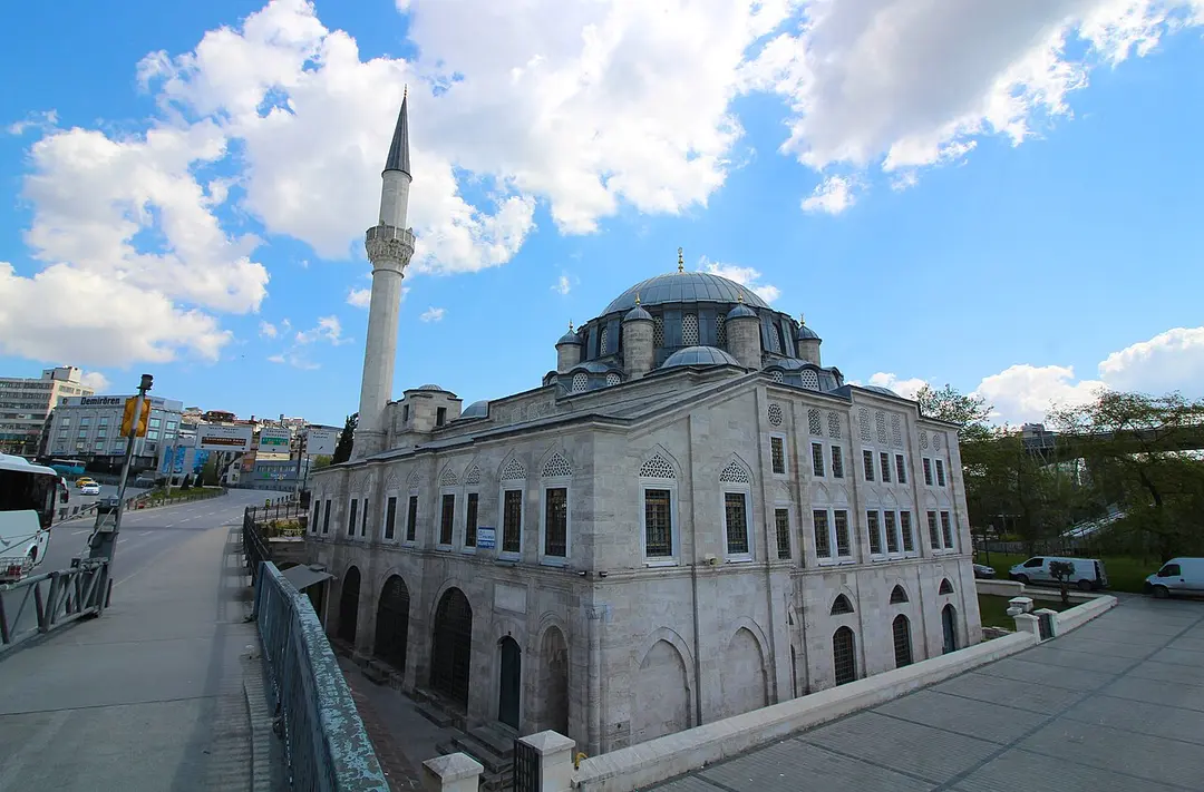 Azapkapı Sokullu Mehmet Paşa Cami
