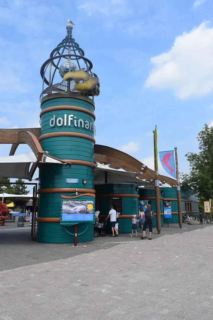 Dolfinarium