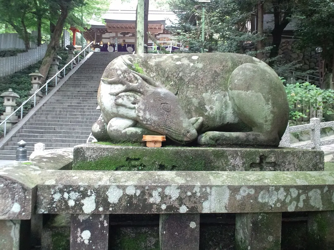 枚岡神社