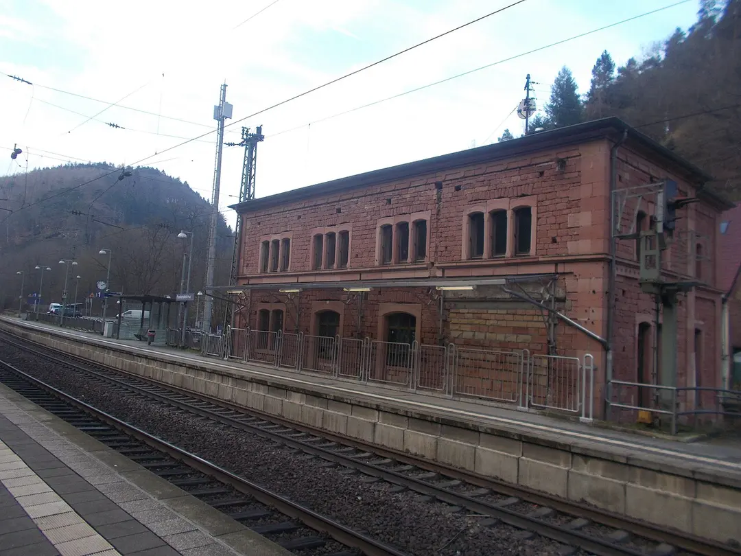 Frankenstein (Pfalz) station