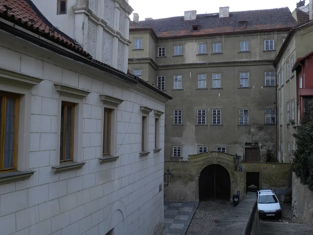 Klášter theatinů (kajetánů)