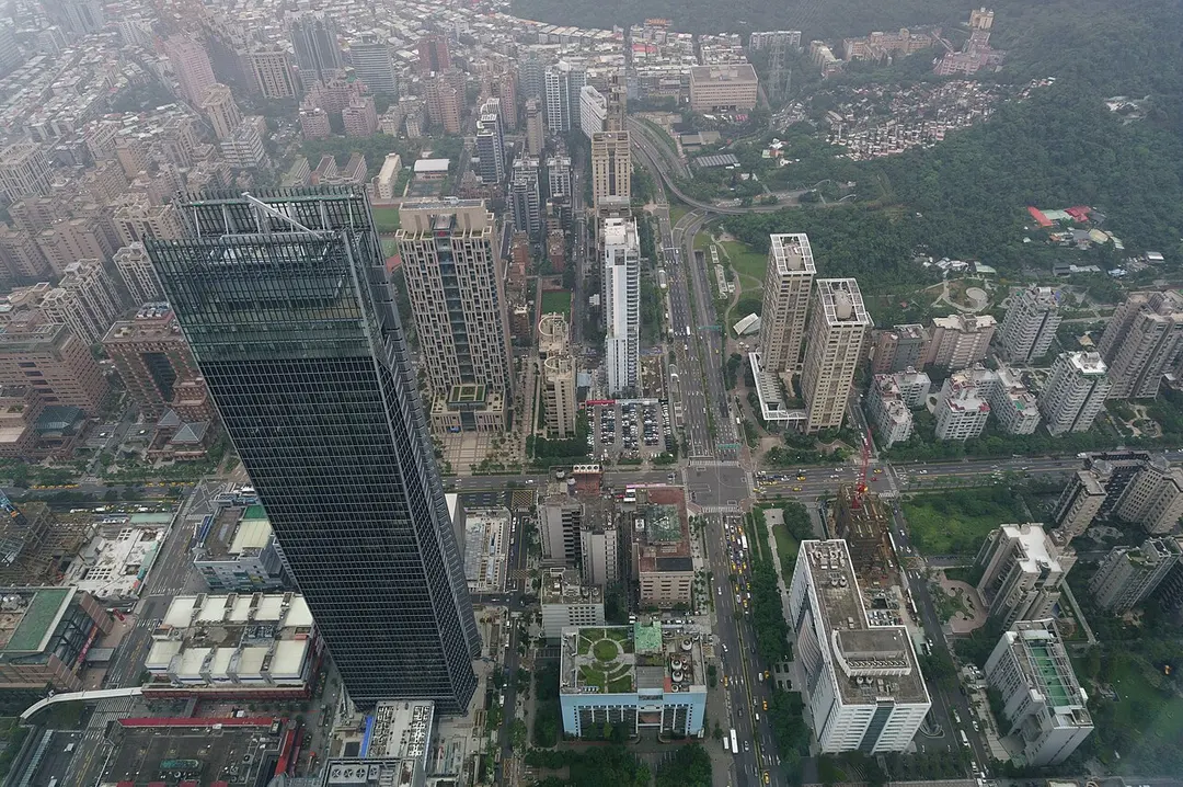 Taipei Nan Shan Plaza