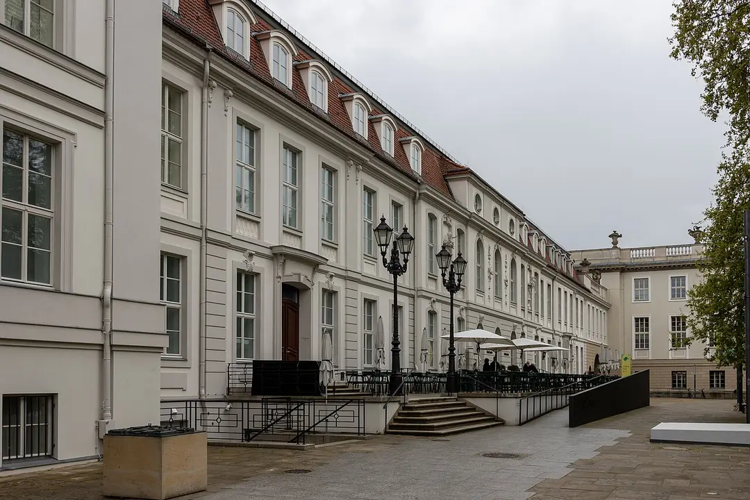 Prinzessinnenpalais