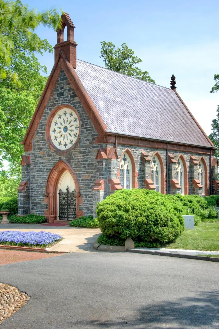 Oak Hill Cemetery Chapel