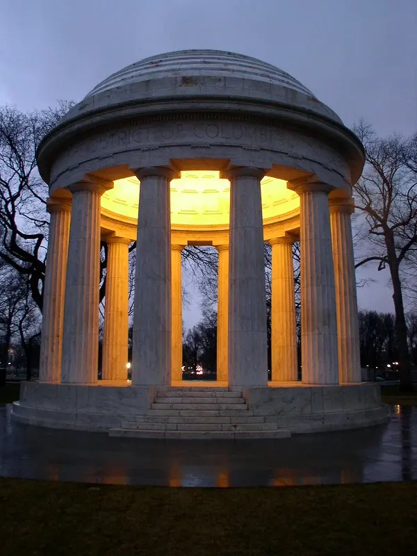 DC War Memorial