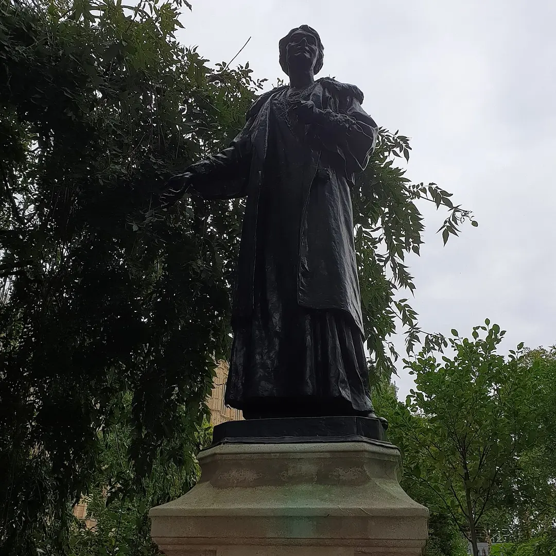 Emmeline and Christabel Pankhurst Memorial