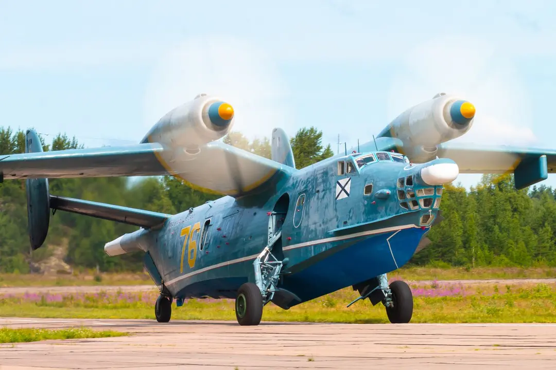 Бе-12