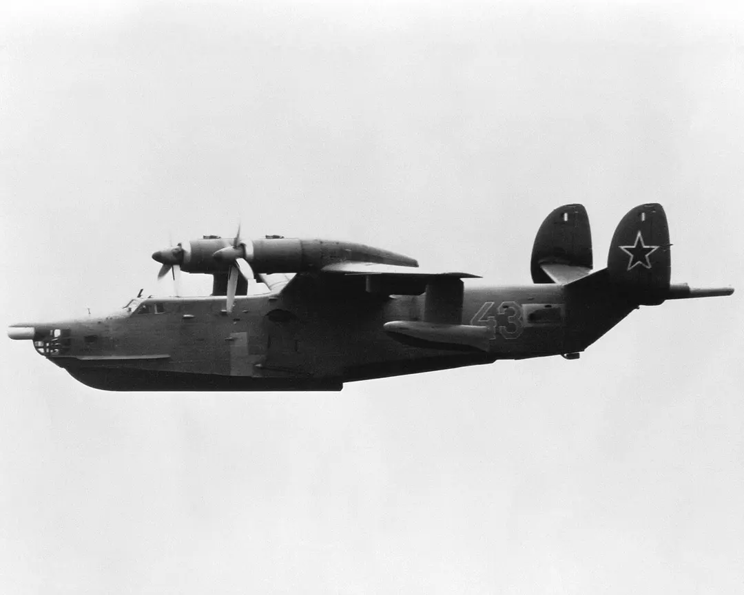 Бе-12