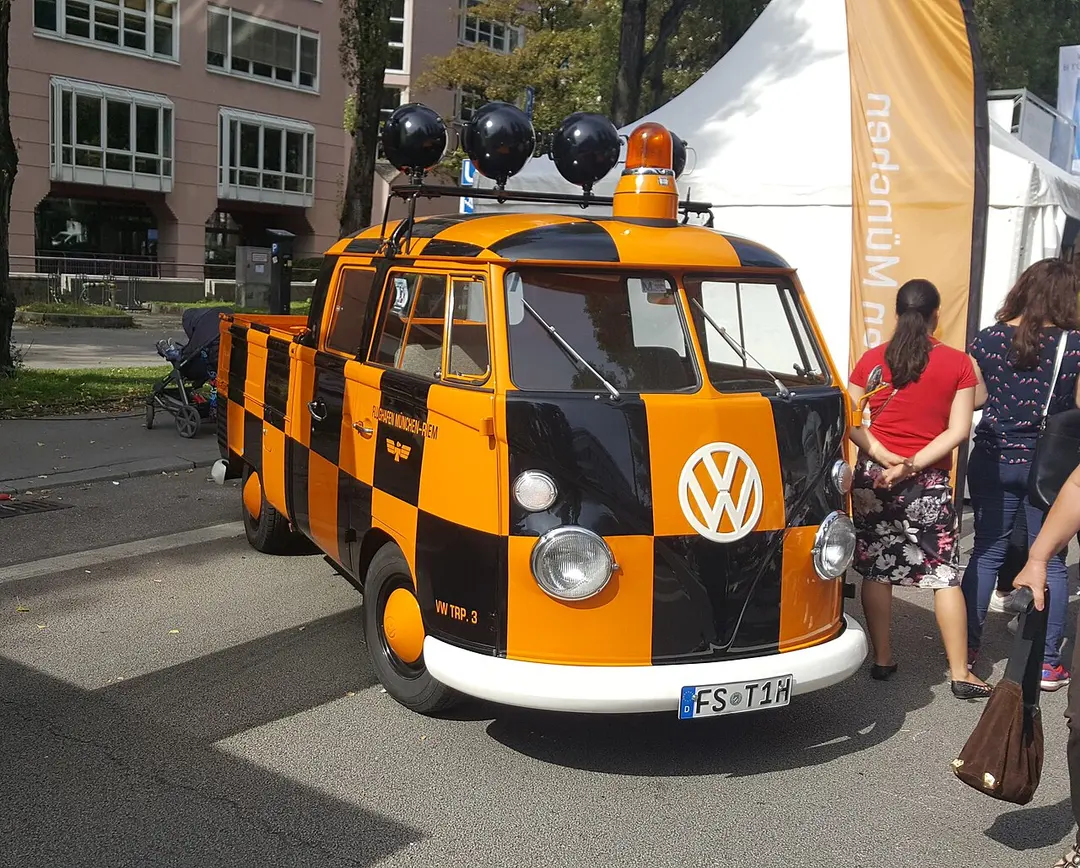 Brainlab Tower