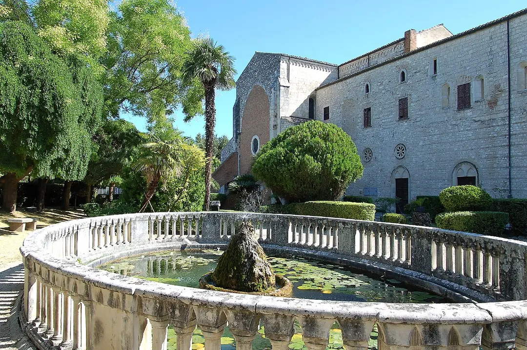 Abbazia di Santa Maria Arabona